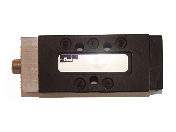 821551 VÁLVULA PNEUMÁTICA 8055